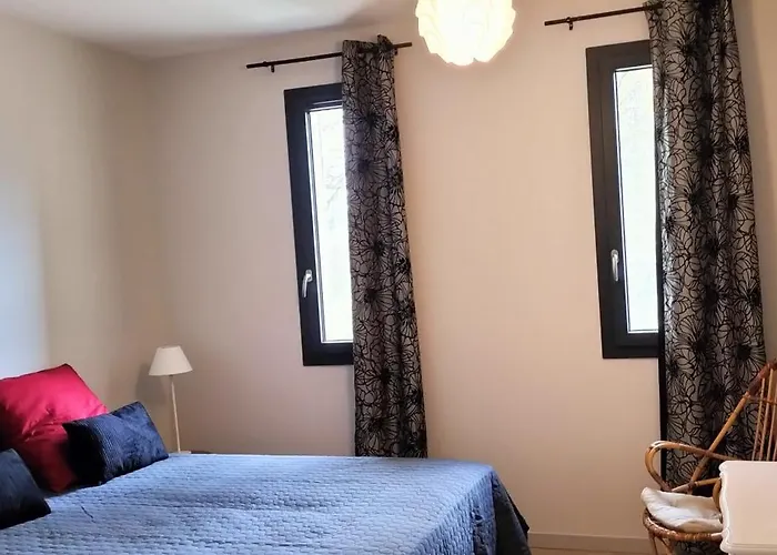 בית נופש Les Granges D'en Naoua, Grand Avec Piscine